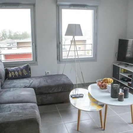 Rooftop Avec Vue Sur Les Pyrenees Et Jacuzzi, Au Pied Du Zenith Apartment *