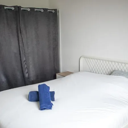 Rooftop Avec Vue Sur Les Pyrenees Et Jacuzzi, Au Pied Du Zenith * Toulouse